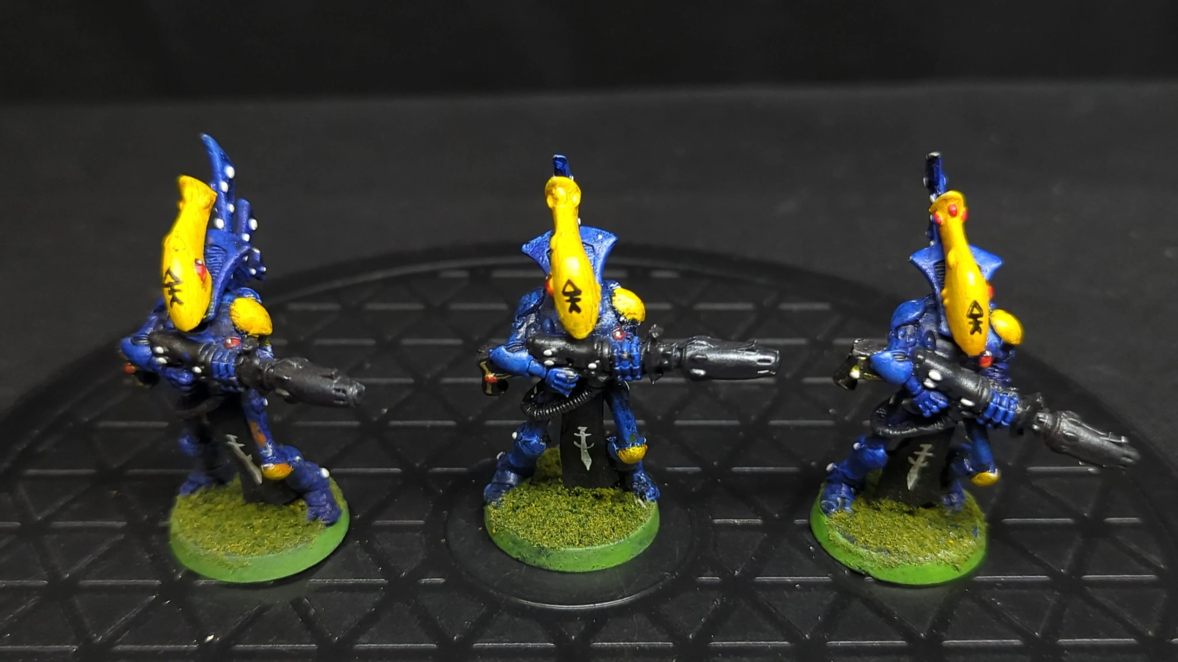 Warhammer 40k Wraithguard (oop metal) x3 OOP Painted