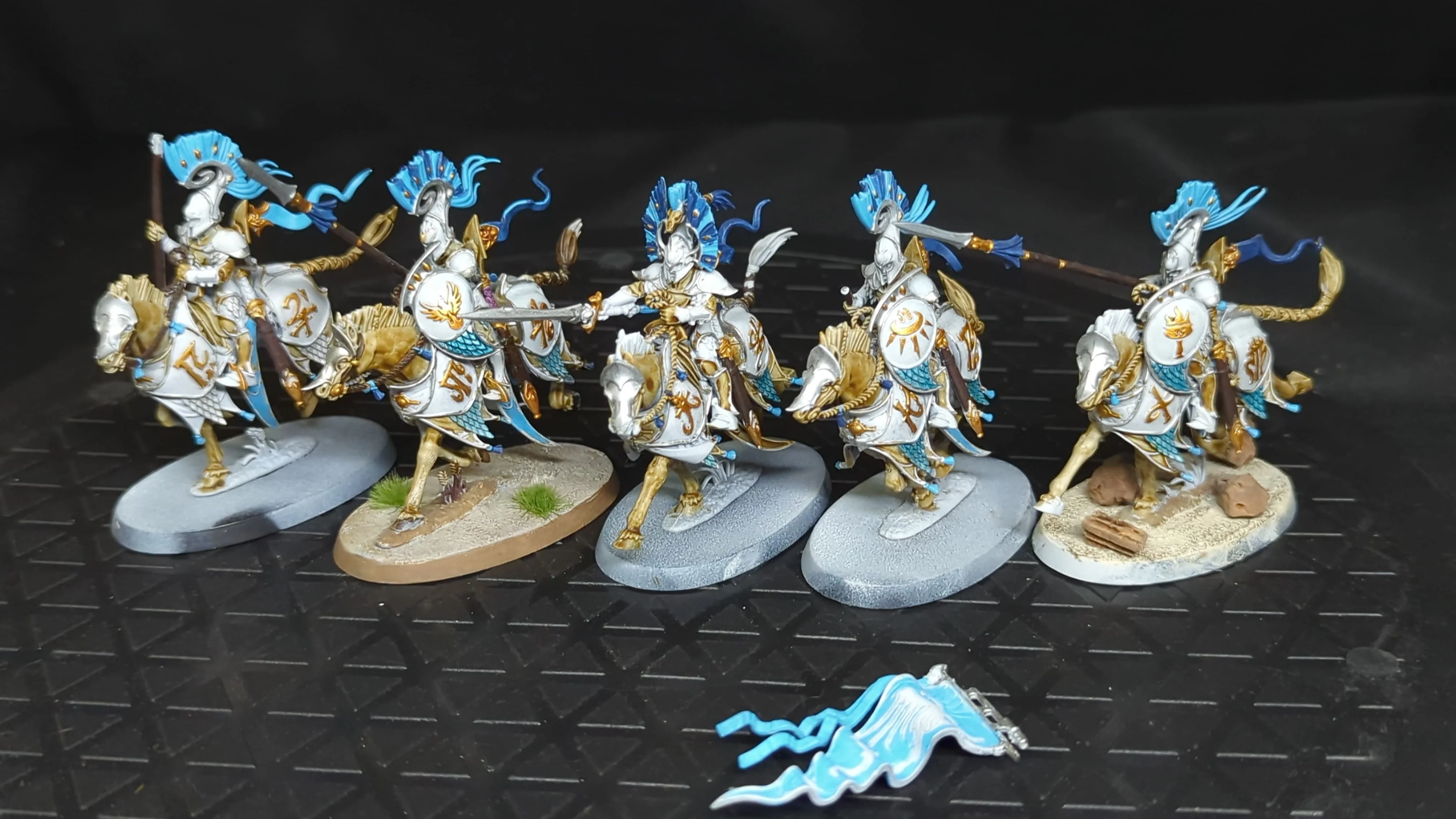 Age of Sigmar Lumineth Realm-Lords Vanari Dawnriders x5