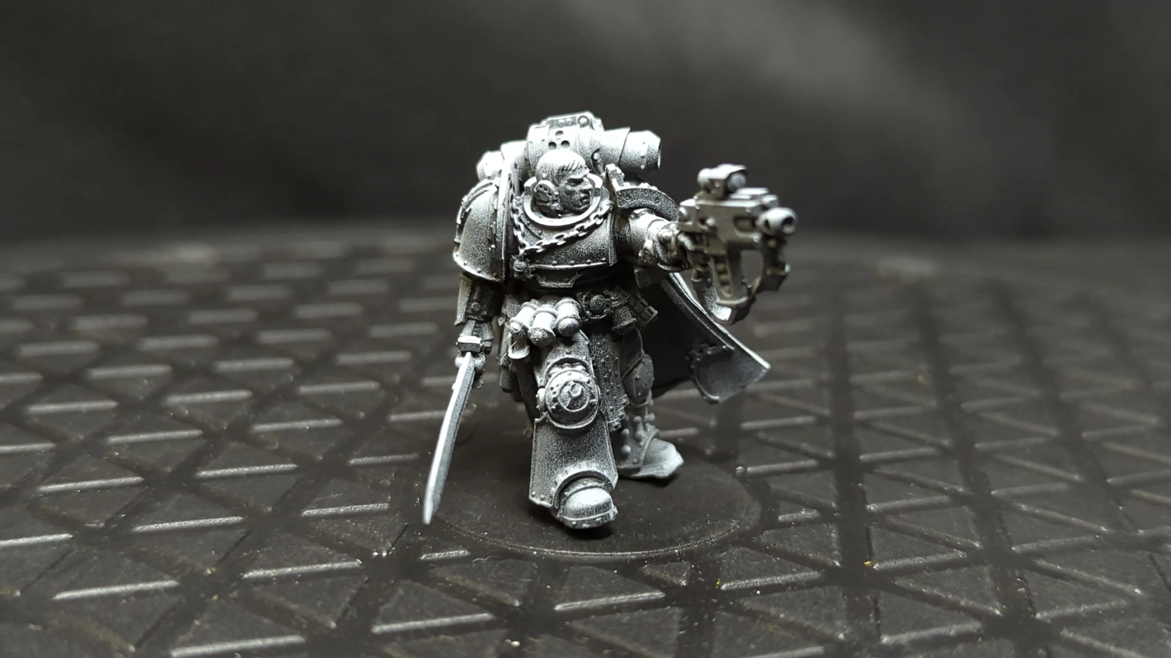 The Horus Heresy Shadrak Meduson – Master of the Shattered Legions x1