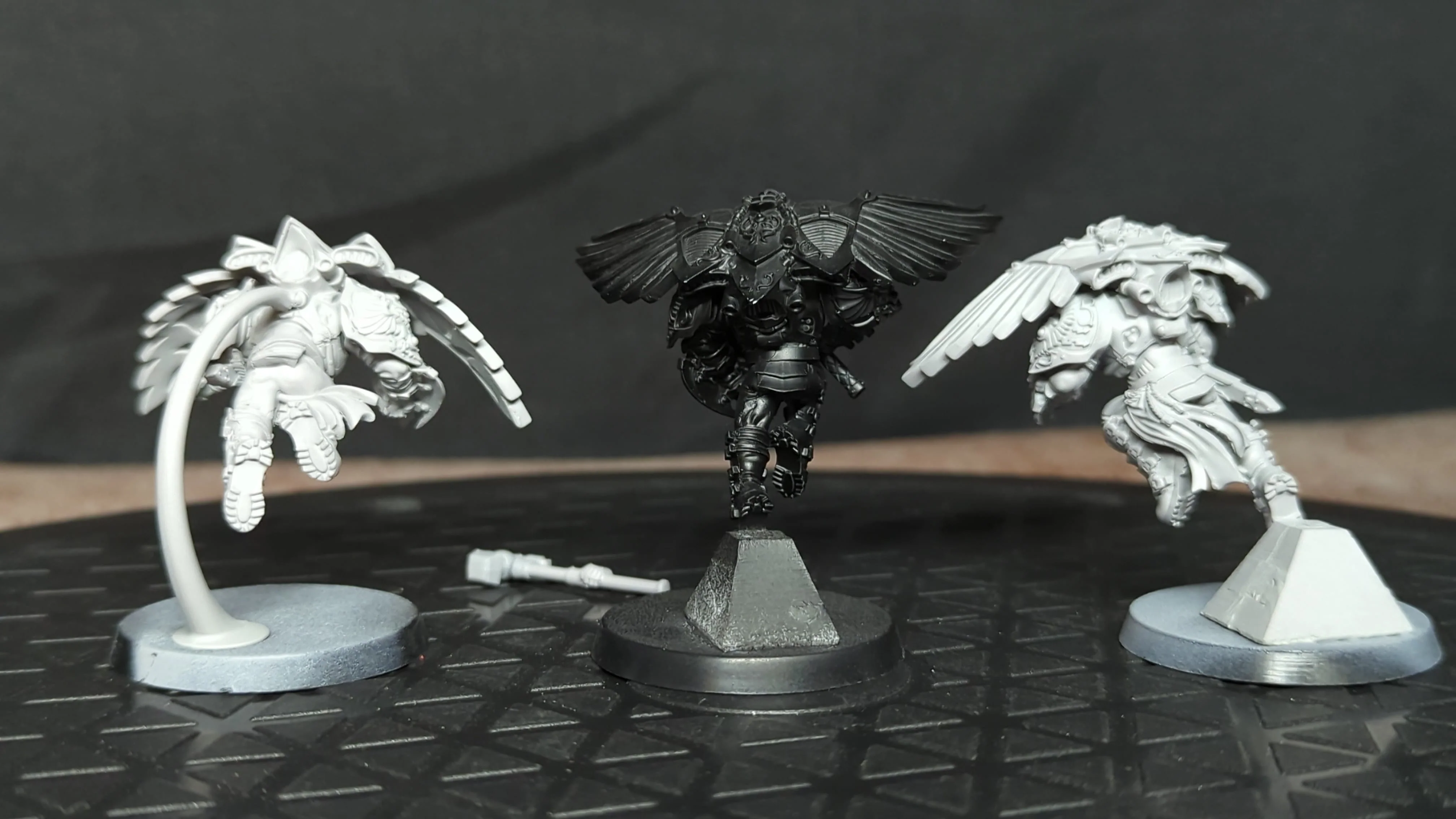 Warhammer 40k Legio Custodes Vanatari x3 - Image 2