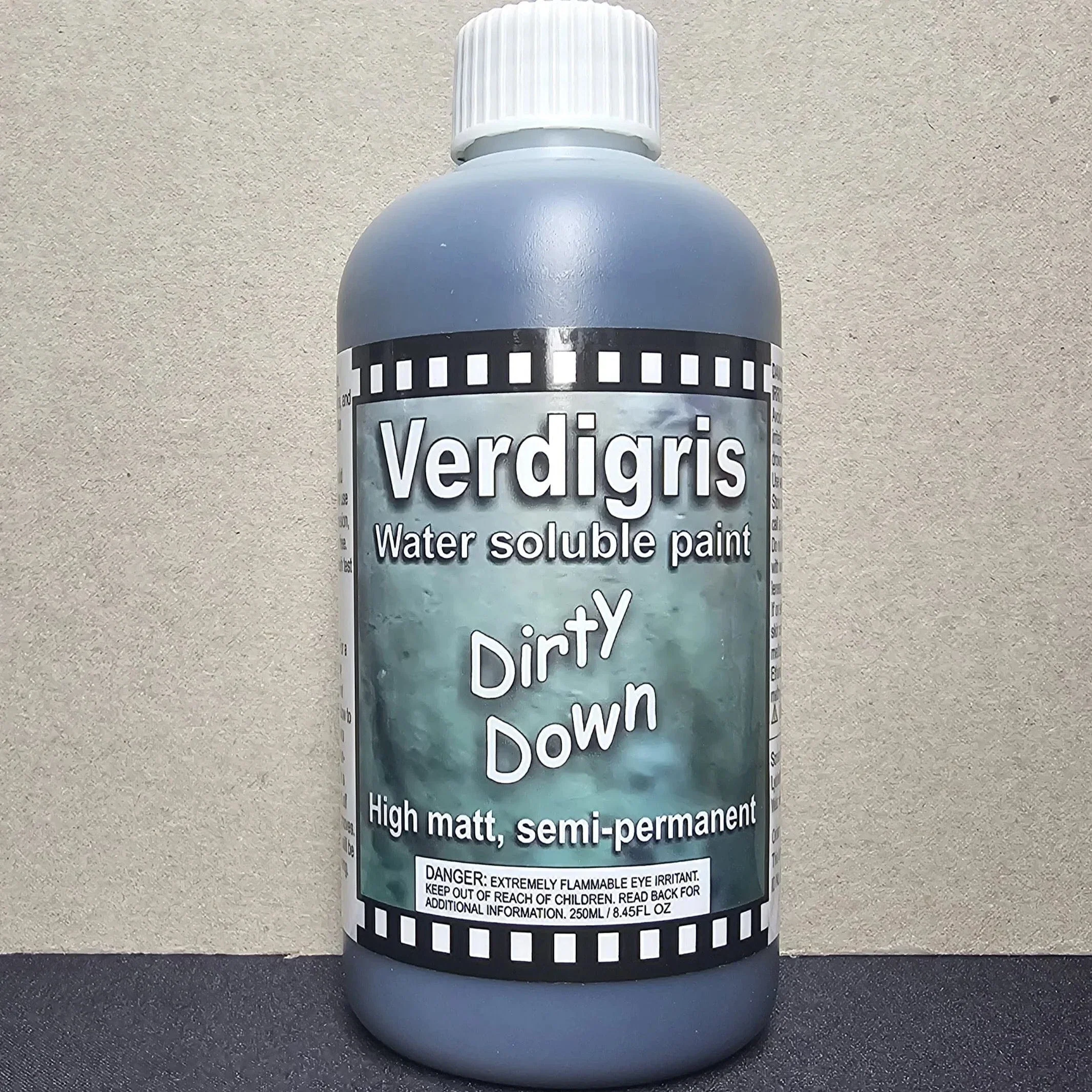 Dirty Down Verdigris paint - 250ml