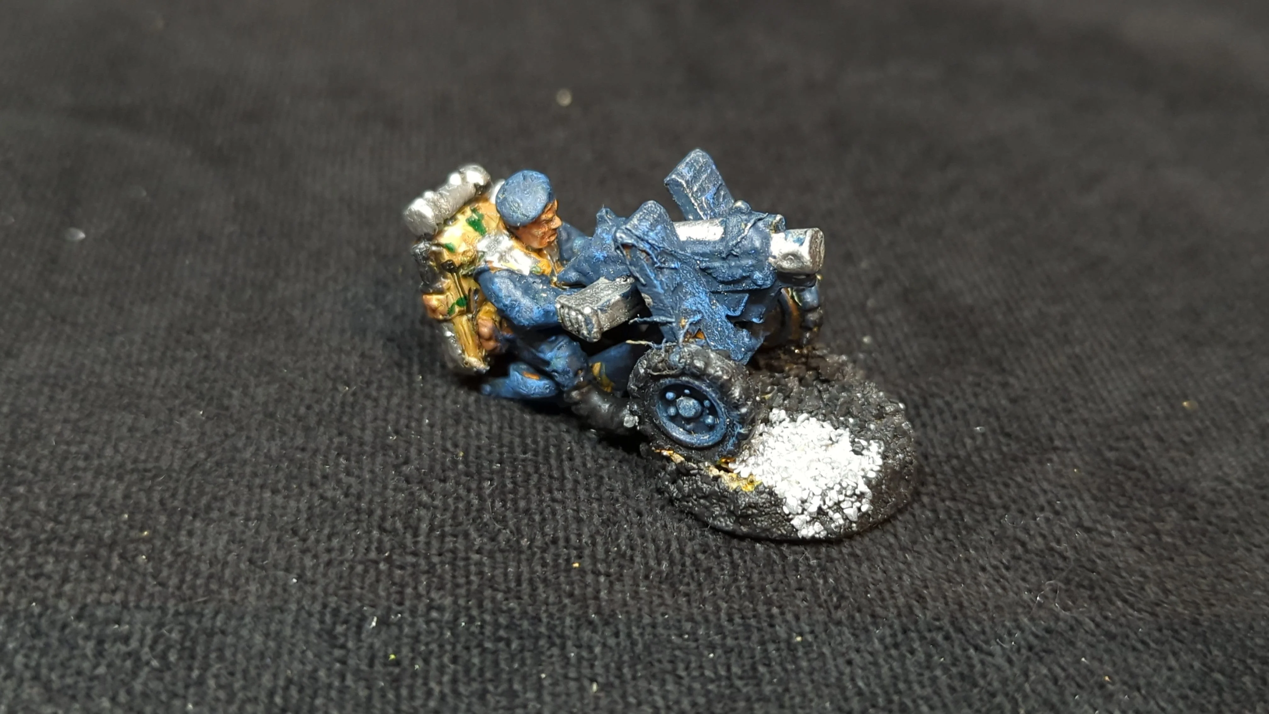 Warhammer 40k Astra Militarum Beret Stormtroopers Heavy Bolter x1 OOP Painted