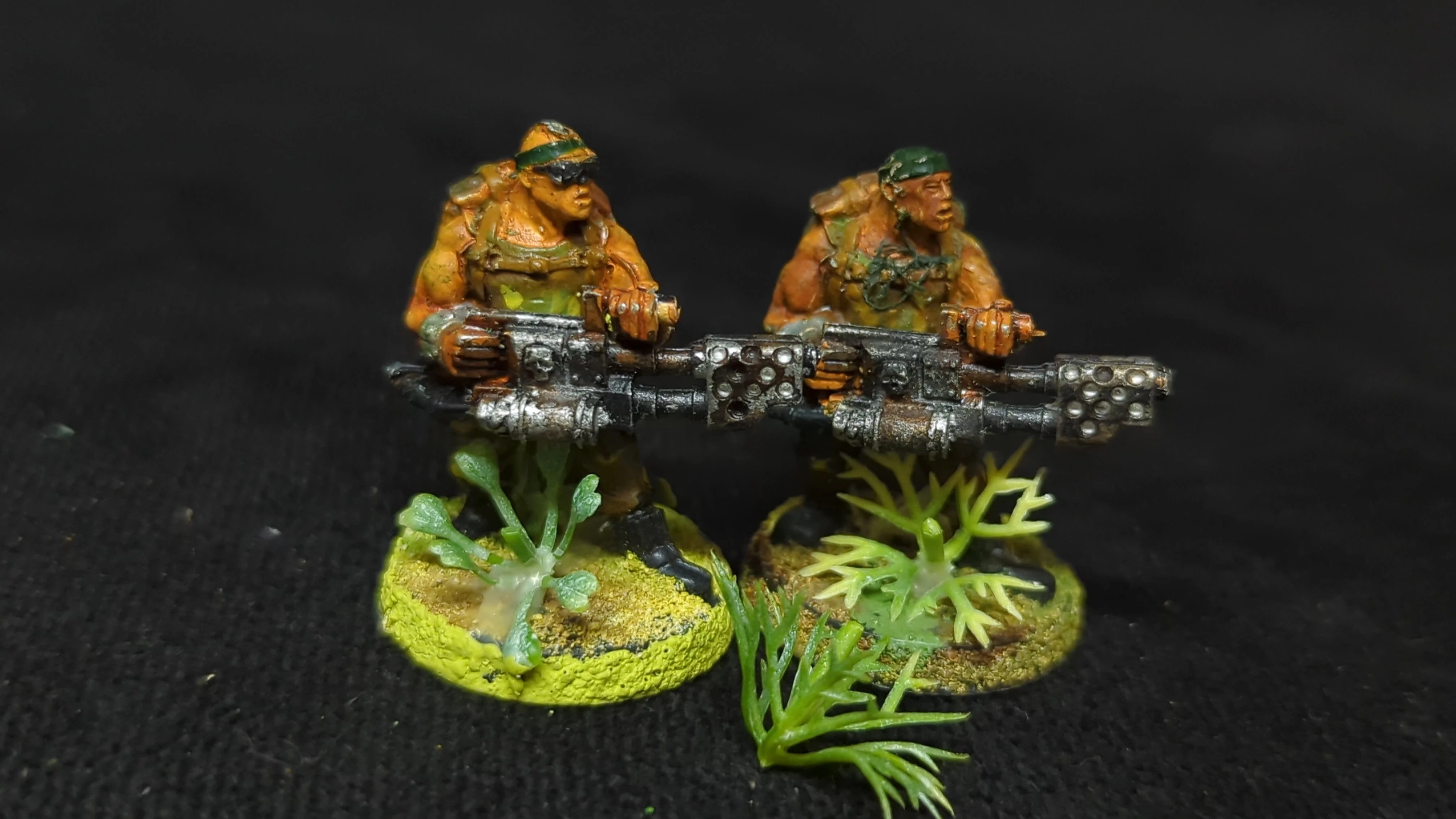 Warhammer 40k Astra Mlitarum Catachan Jungle Fighters Heavy Flamers Unit x2 OOP Painted